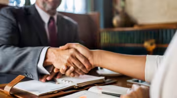 How to Get a Lawyer: 25 Smart Tips to Hire the Right Attorney